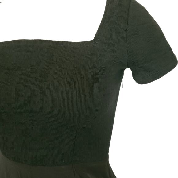 CAPULET Nina slit leg smocked textured short sleeve black jumpsuit Size XS - Picture 6 of 10